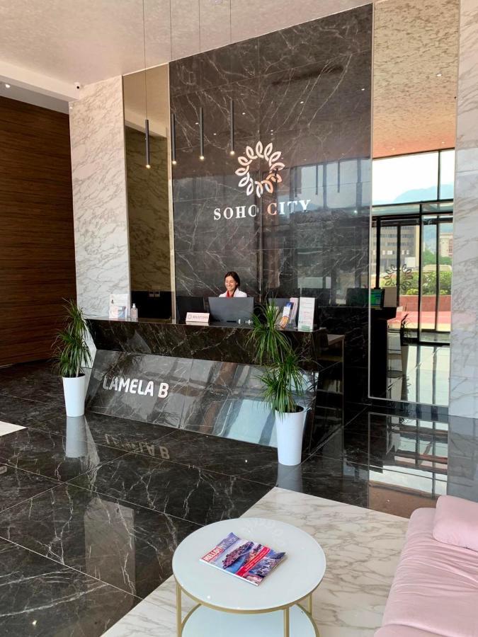 Suncoast Suites Bar Zewnętrze zdjęcie