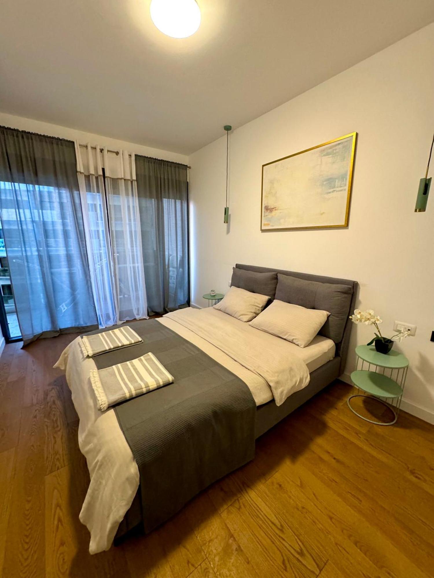 Suncoast Suites Bar Zewnętrze zdjęcie
